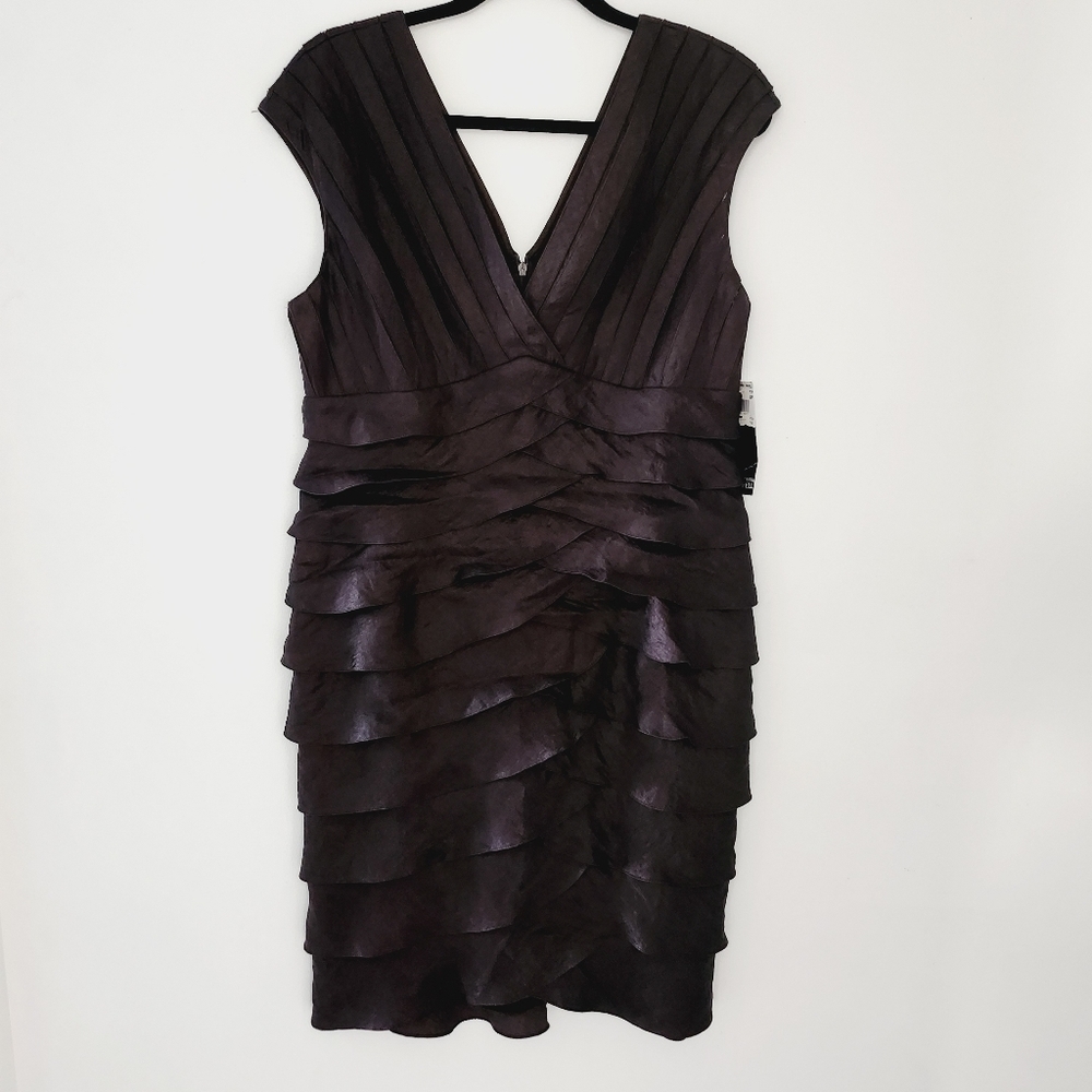 Nwt Adrianna Papell Brown Shimmery Pleated Layer Sleeveless Dress
